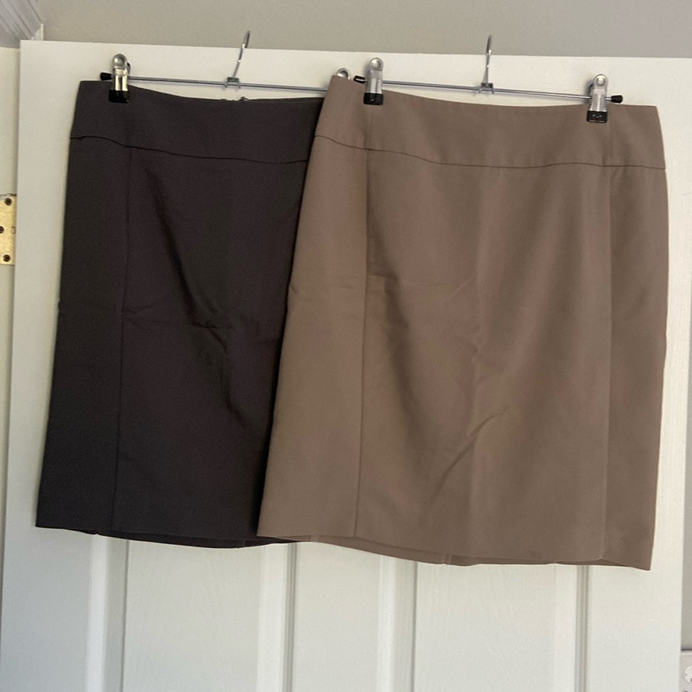 2 Apt 9 Skirts Size 6
